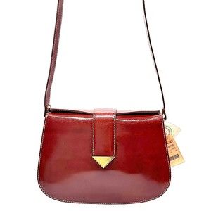 Elegant Burgundy Leather Shoulder Bag